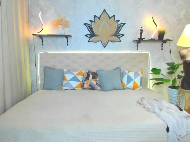 Bianka-strip's BongaCams show and profile