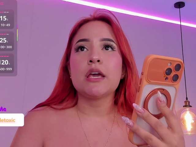 LittleToxic live cam on BongaCams