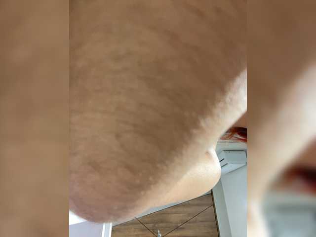 LittleToxic live webcam show
