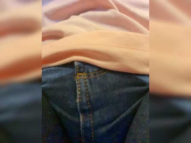 LittleToxic live webcam show
