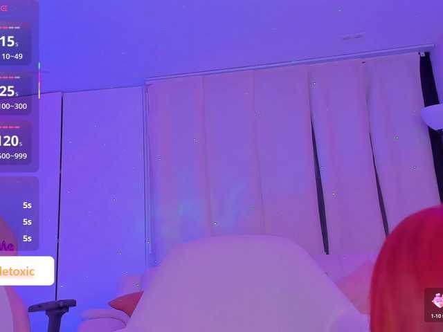 LittleToxic live cam on BongaCams