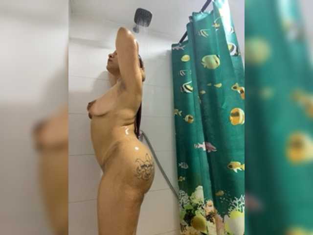 LittleToxic live cam preview