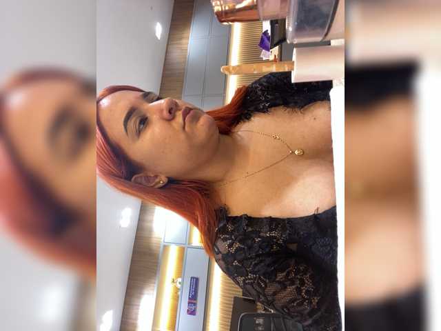 LittleToxic live webcam show
