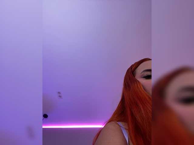LittleToxic live webcam show