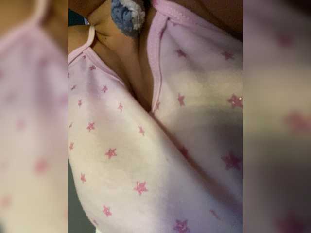 LittleToxic live webcam show