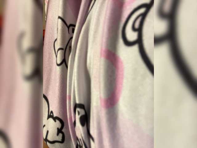 LittleToxic live webcam show