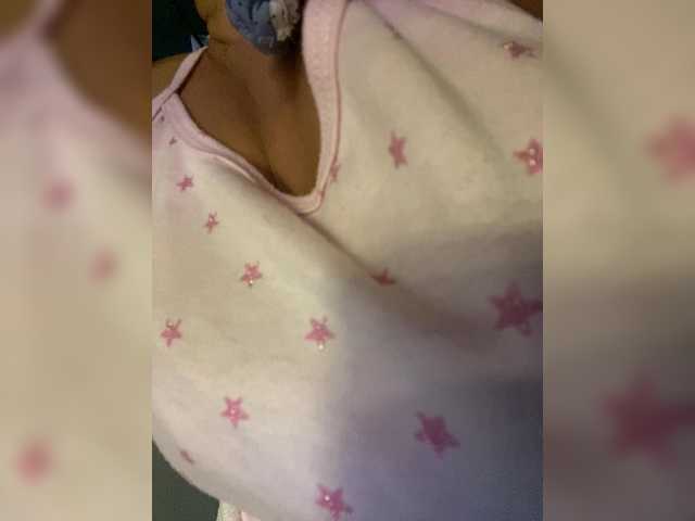 LittleToxic live webcam show