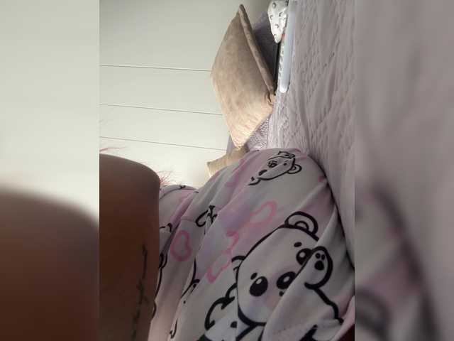 LittleToxic live webcam show