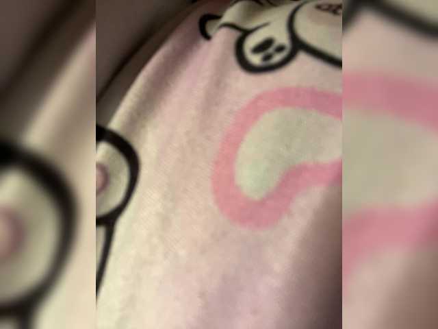 LittleToxic live webcam show