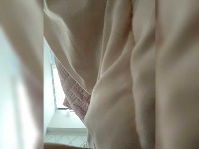 LittleToxic live webcam show