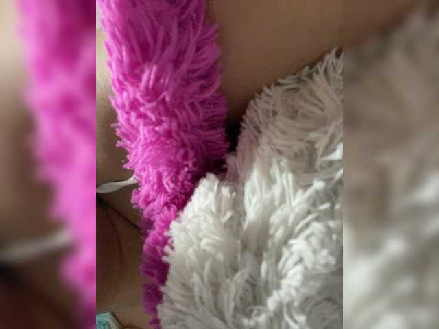 LittleToxic live webcam show