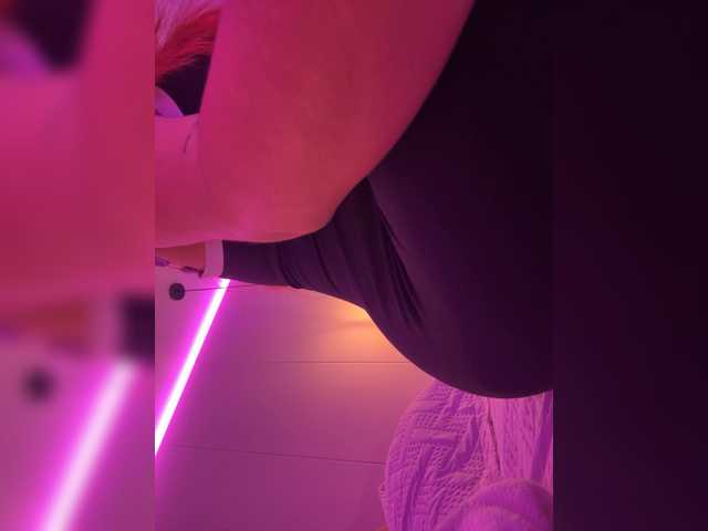 LittleToxic live cam on BongaCams
