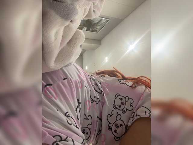 LittleToxic live webcam show