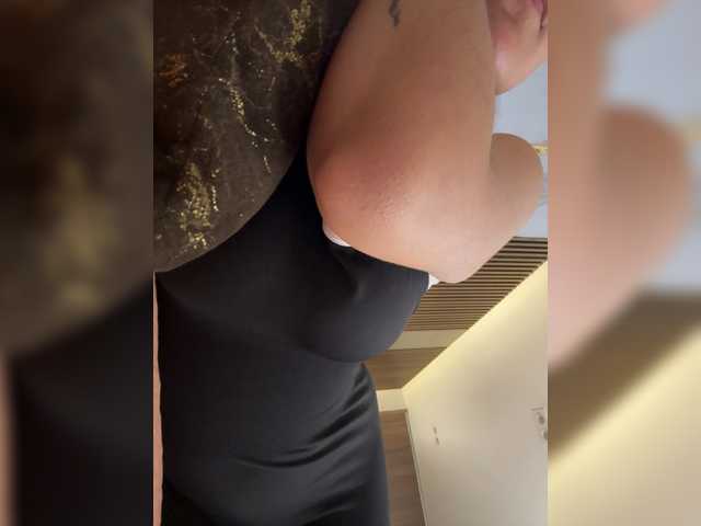 LittleToxic live webcam show