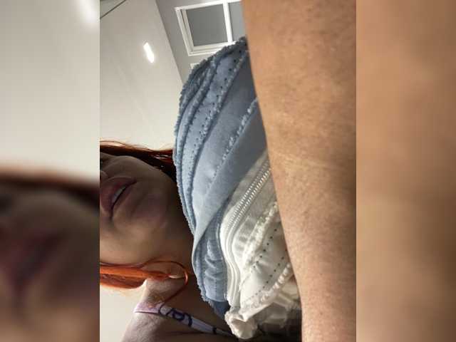 LittleToxic live webcam show