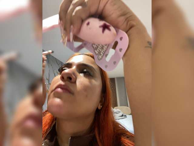 LittleToxic live cam