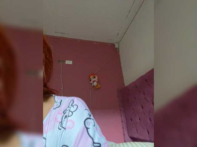 LittleToxic live cam preview