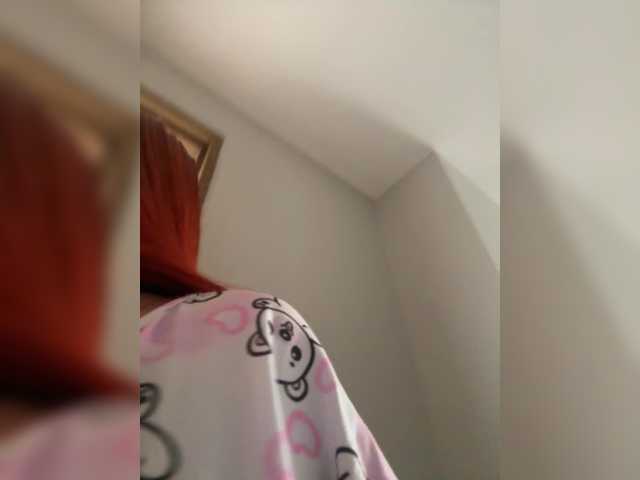 LittleToxic live webcam show