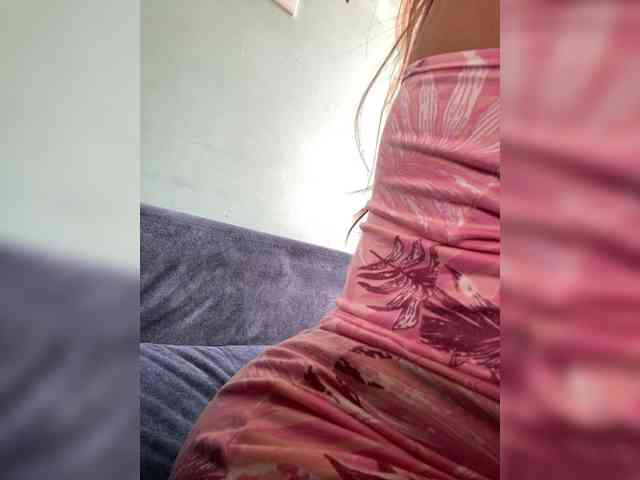 LittleToxic webcam
