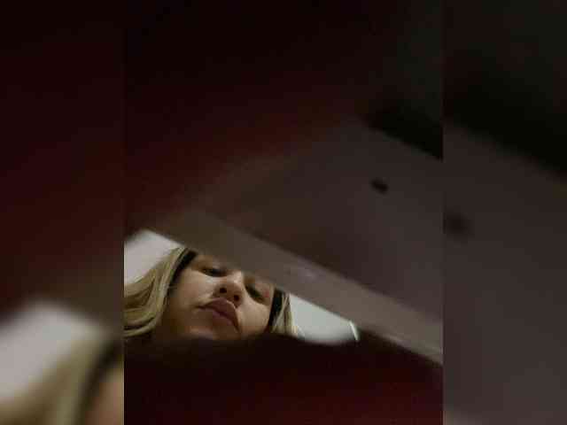 LittleToxic webcam
