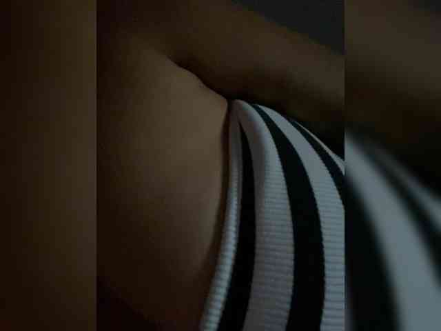 LittleToxic webcam