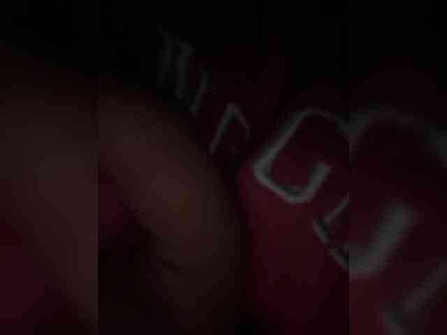 LittleToxic webcam
