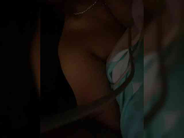 LittleToxic webcam