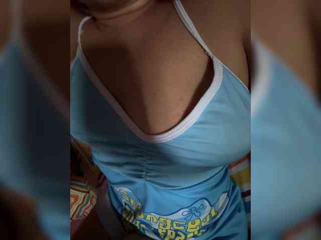 LittleToxic webcam