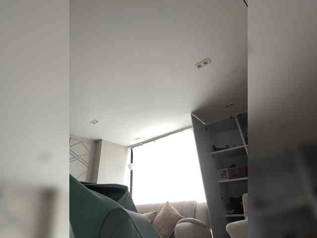 LittleToxic webcam
