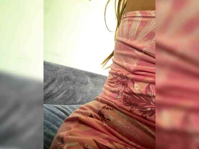 LittleToxic webcam