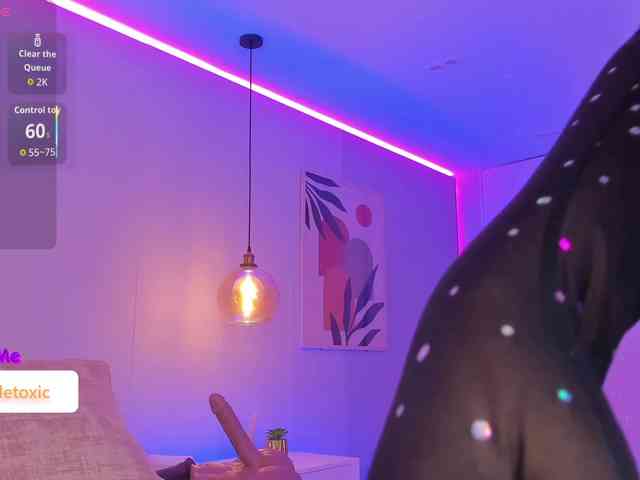 LittleToxic Live Webcam on BongaCams
