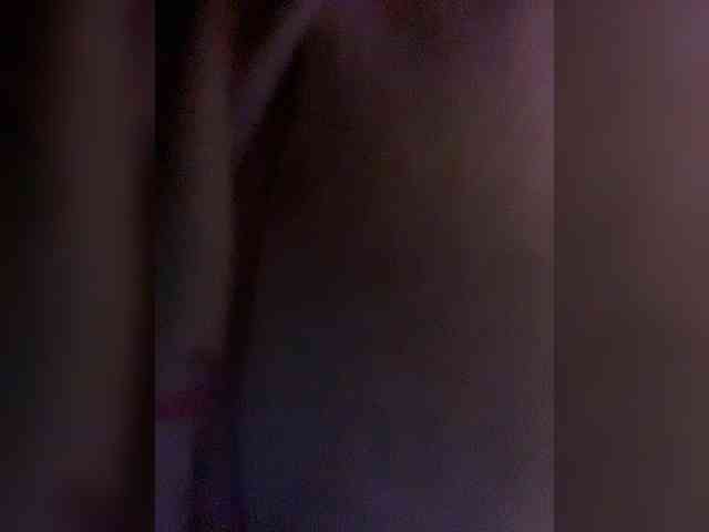 LittleToxic webcam