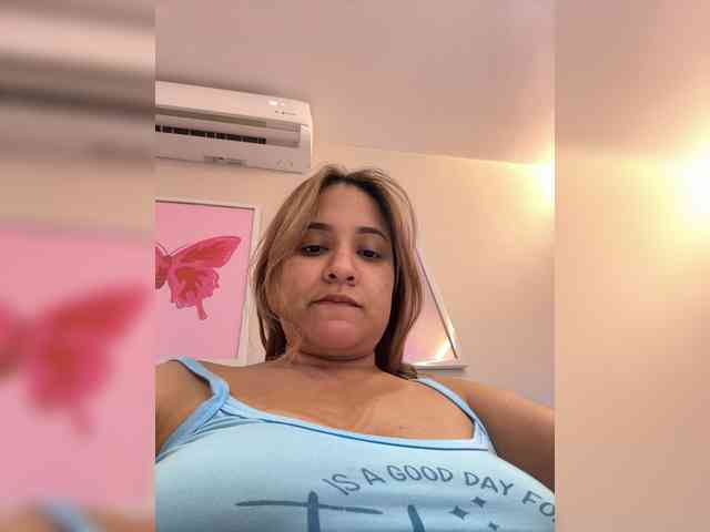 LittleToxic webcam