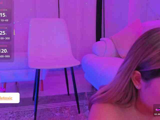 LittleToxic webcam