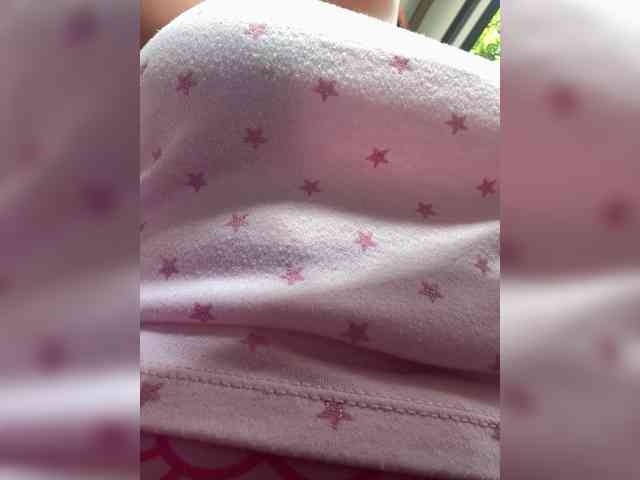 LittleToxic webcam