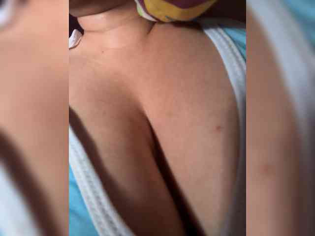 LittleToxic webcam