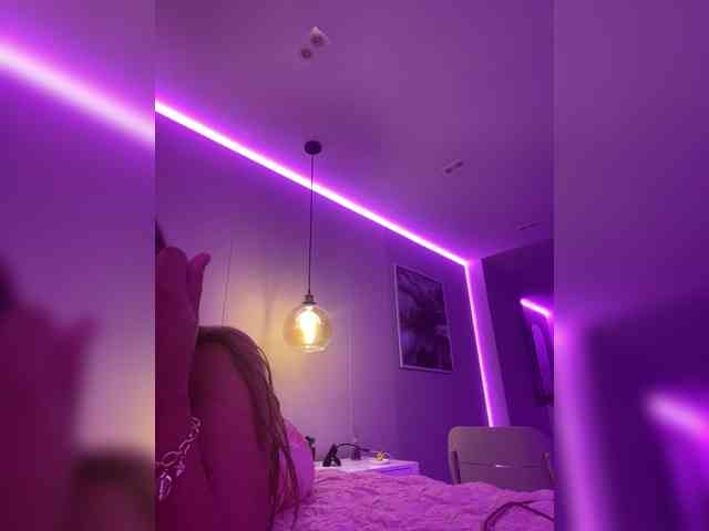 LittleToxic webcam