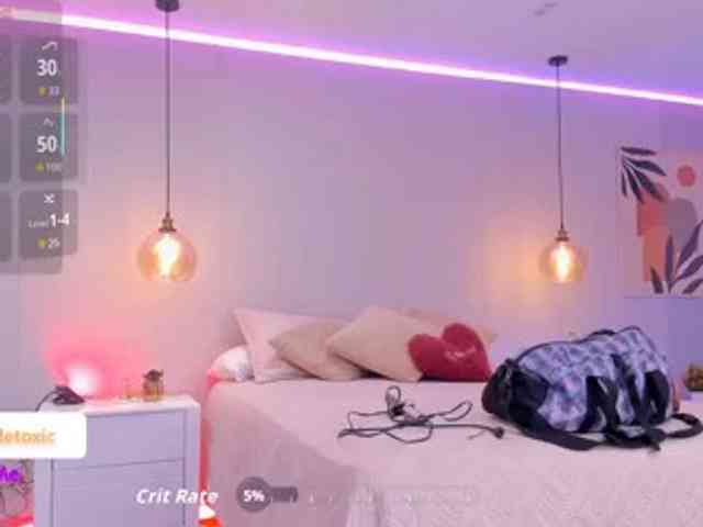 LittleToxic webcam