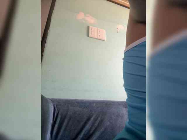 LittleToxic webcam