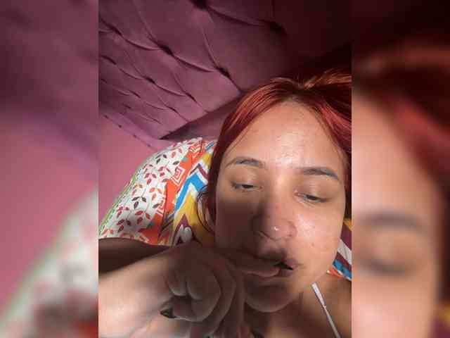 LittleToxic webcam