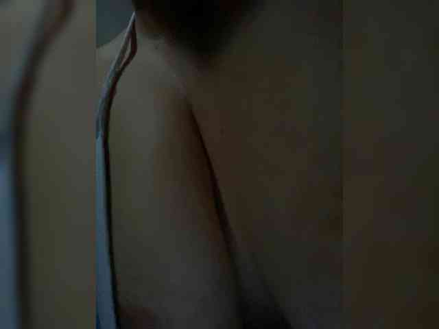 LittleToxic webcam