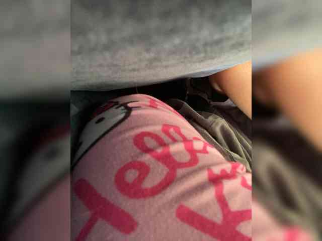 LittleToxic webcam