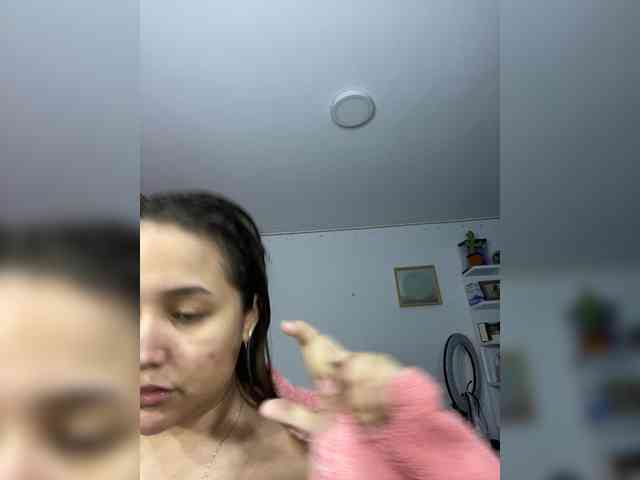 LittleToxic webcam