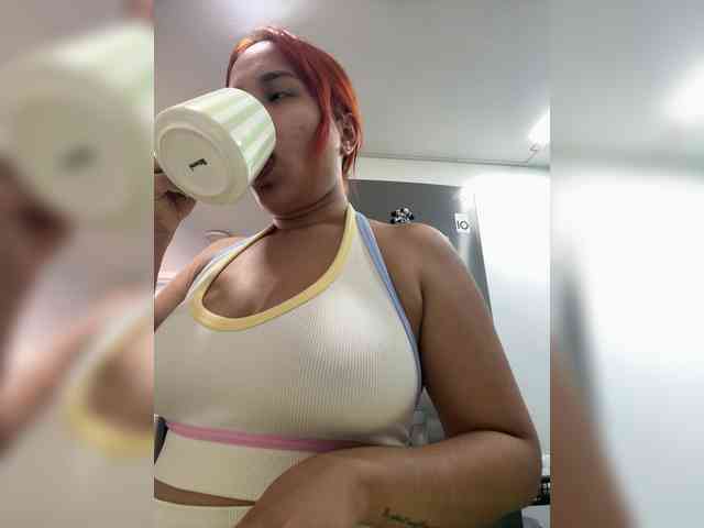 LittleToxic webcam