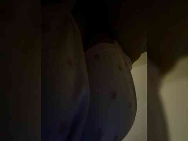 LittleToxic webcam