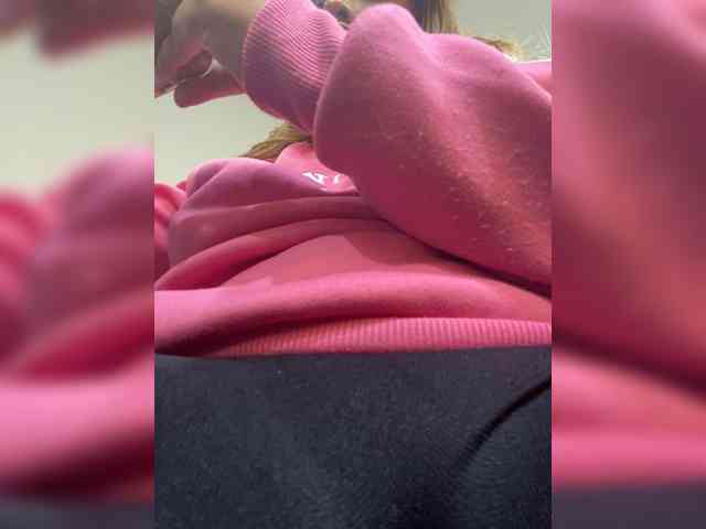 LittleToxic Live Webcam on BongaCams