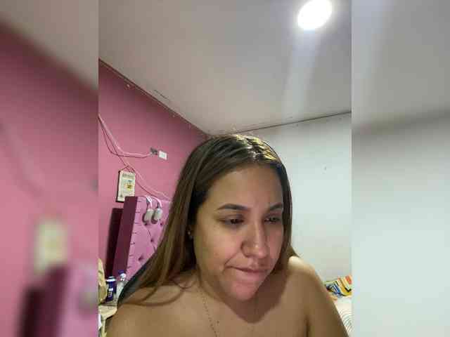 LittleToxic webcam