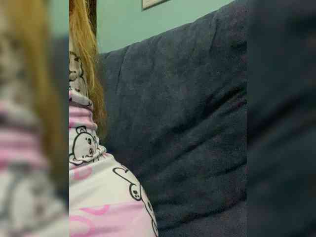 LittleToxic webcam