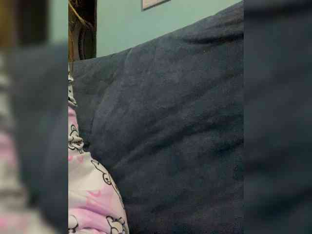 LittleToxic webcam