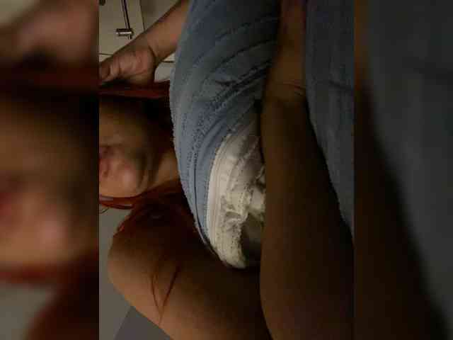 LittleToxic webcam